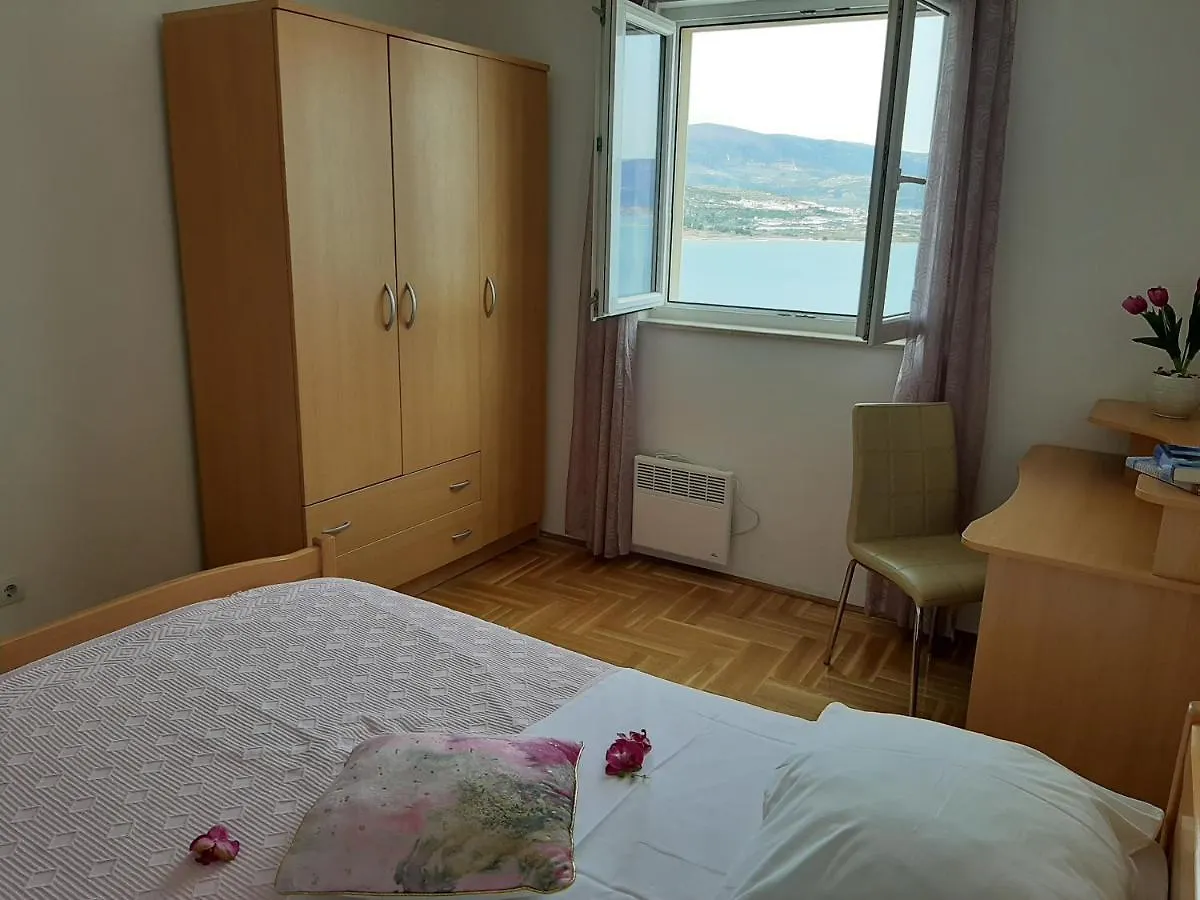 Apartment Jelena Traù Croazia