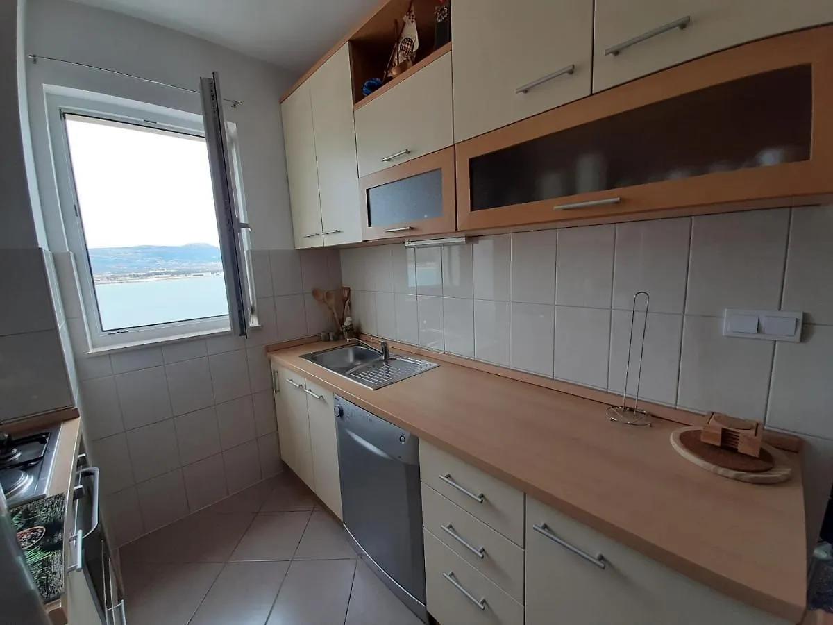 Apartment Jelena Traù